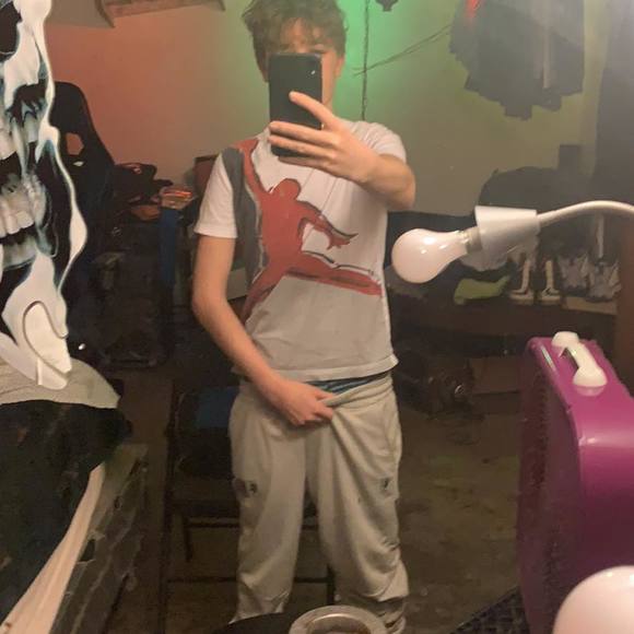 Meet your Posher, Larry - Picture 1 of 1